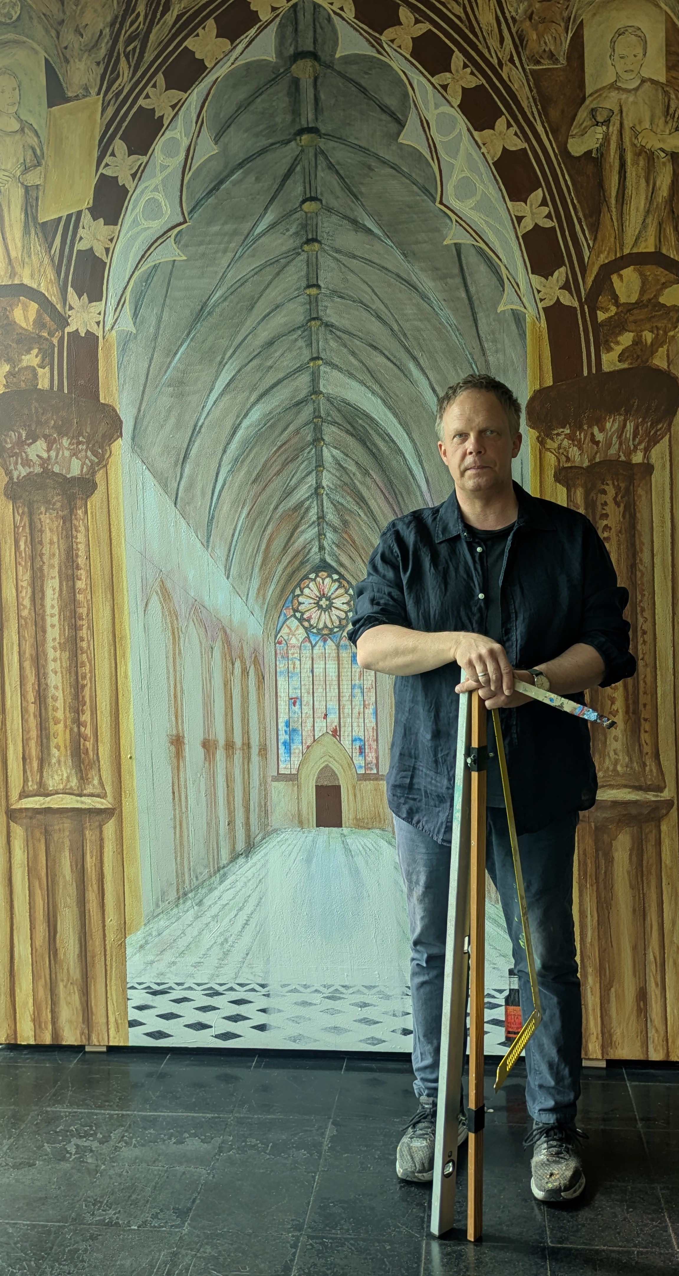 Christian Doil vor dem Gemälde - kathedrale von worcester